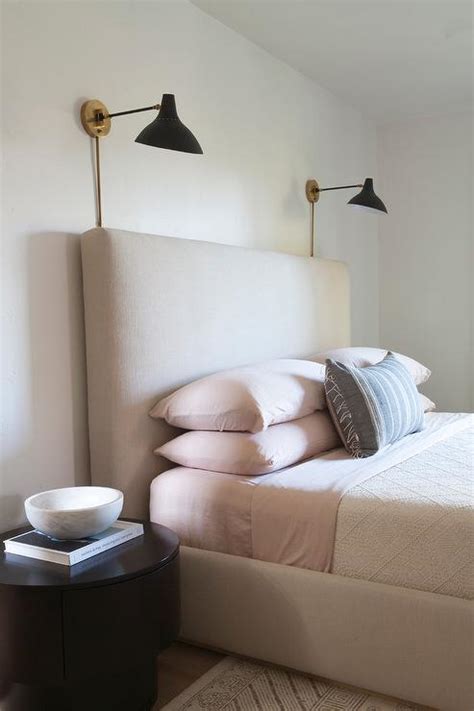 Beige And Pink Bedroom Design Modern Bedroom
