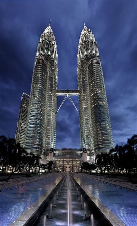 Beautiful Buildings In The World At Night