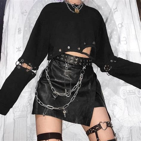 Gothic Grunge Black Detachable Sleeve Crop Top Black M Aesthetic Clothes Edgy Outfits