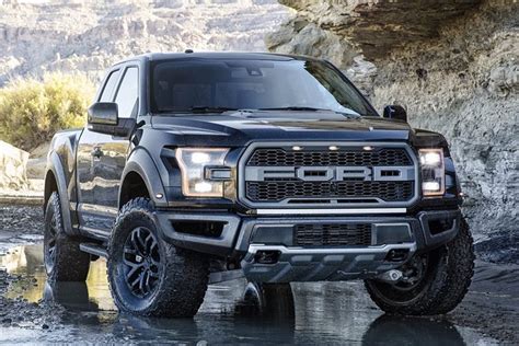 The Price Of The 2018 Ford F 150 Raptor Has Gone Up Again Carbuzz