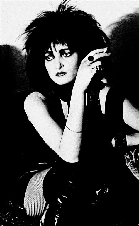 Pin By Erin Kraten On •˚∆siouxsie∆˚• In 2023 Goth Music Siouxsie