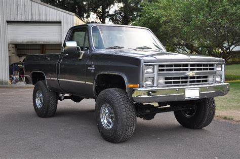 1985 Chevy Truck Lifted