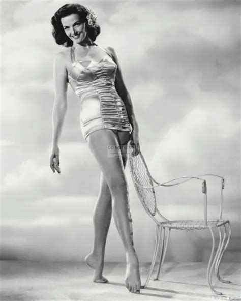 Jane Russell Actress And Sex Symbol Pin Up 8x10 Publicity Photo Op