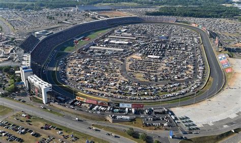 Race track in concord, north carolina. 8 Things to Do in Charlotte, NC - Imagup