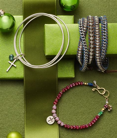 Beautiful Sundance Bracelets Crafted With Traditional Design And Gifts