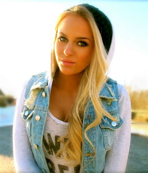 Anna Nystrom Pictures Of Anna Celebs Celebrities Pretty Hairstyles Denim Vest Ana Barbie