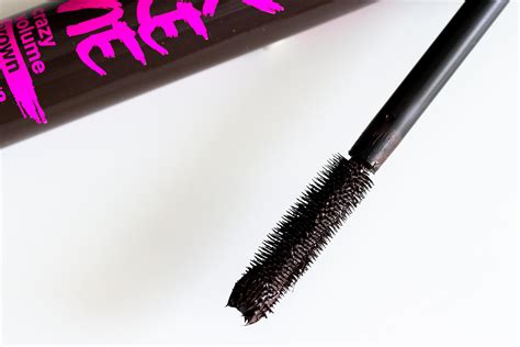 I love extreme crazy volume mascara. essence I love extreme crazy volume Mascara Braun ...