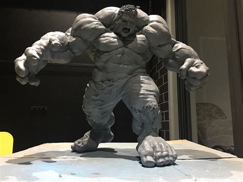 3d Printable Hulk By Tom Davis