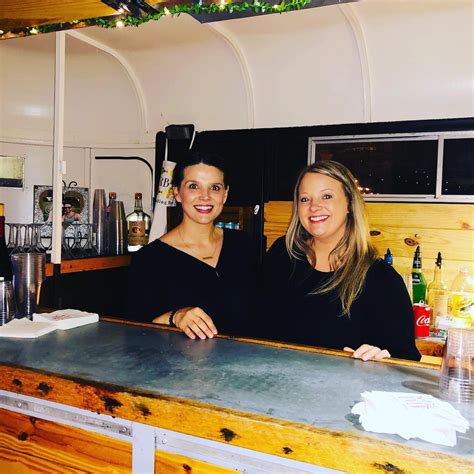 these two beauties were serving up tasty cocktails all night mobilebar mobilebars