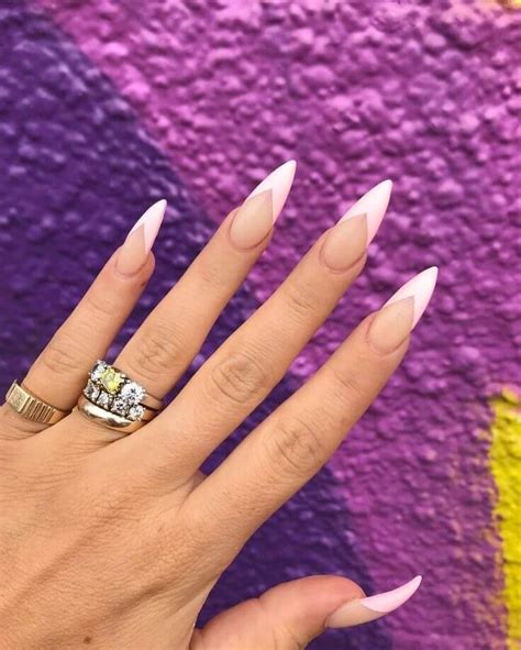 30 Awesome Almond Nails Ideas Worth You Trying Longnails In 2020