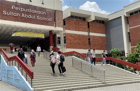It is the location of the high court of malaysia. SERDANG, 7 April - Perpustakaan Sultan Abdul Samad (PSAS ...