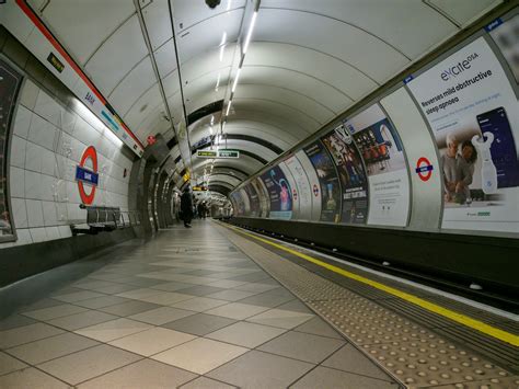 Tiny Metallic Particles Fill London Underground Researchers Say These