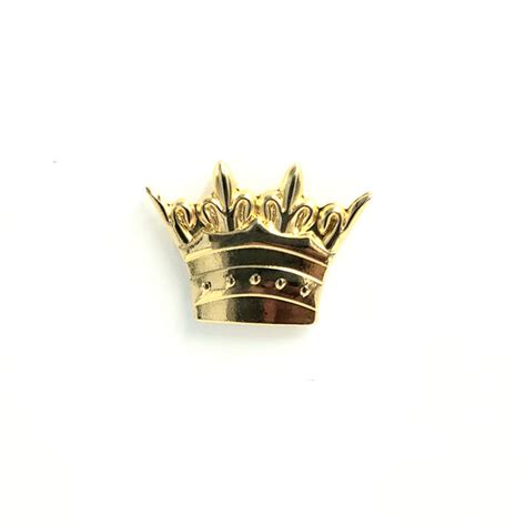 Gold Crown Magnetic Lapel Pin Magnepels