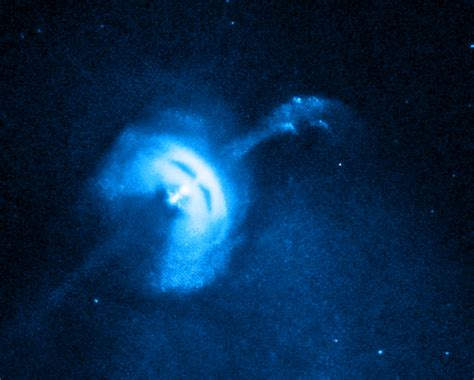 Radio telescope records a rare 'glitch' in a pulsar's regular pulsing beat