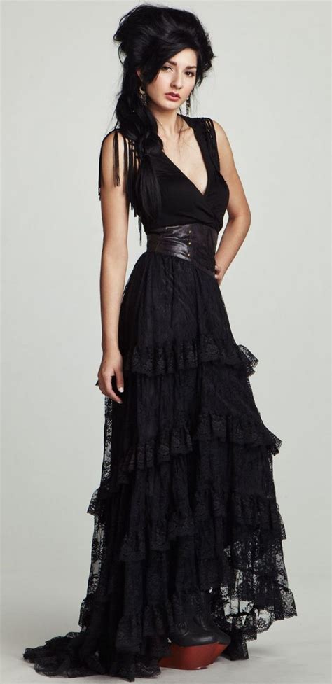 Plus size goth dresses are available in latest collections at reasonable prices upon alibaaba.com. SLOWMOTION — victorian-goth: Victorian goth | Fashion ...