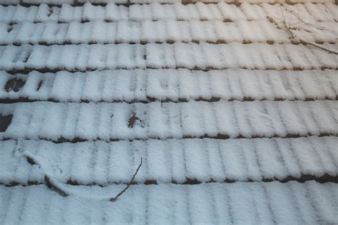 Free Picture Roof Snowy Rooftop Texture Surface Roofing Pattern