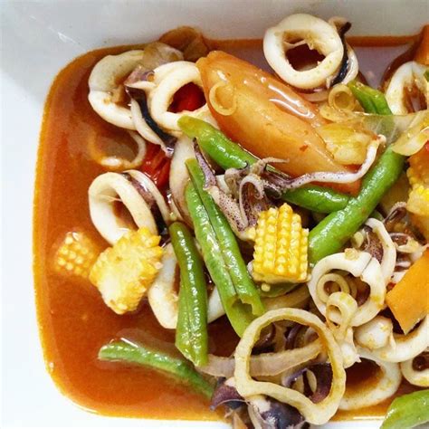 Mencari resepi masakan kampung yang lazat dan mudah dibuat? Resepi Sotong Paprik Mudah ~ Resep Masakan Khas