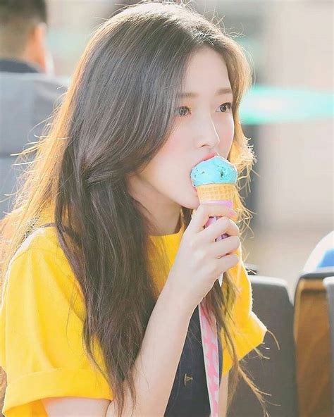 Eating Ice Cream Wanita Gadis Korea Selebritas