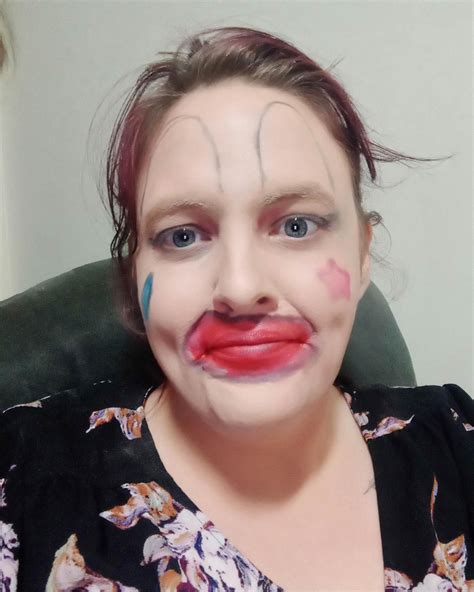 My Daughter Wanted To Practice Her Make Up Skills Odd Stuff Magazine