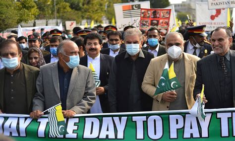 In Pictures Pakistanis Come Together To Mark Kashmir Solidarity Day