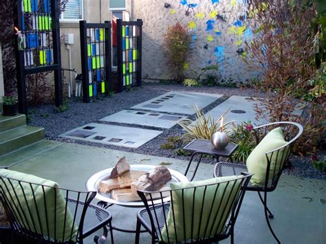 Colorful Outdoor Rooms Hgtv