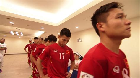 Terjebak di dasar klasemen sementara grup g lantaran tiga kekalahan beruntun, indonesia diharapkan bermain apik saat menjamu vietnam. Vietnam vs Indonesia (AFF Suzuki Cup Semi-final: Second ...