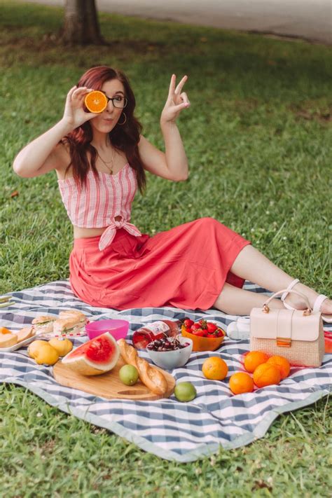 The Most Beautiful Summer Picnic Outfit The Espresso Edition Picnic