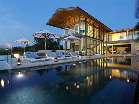 Villa Aqua - Nighttime ambience | Villa aqua, Resort villa, Beach villa