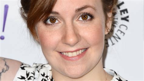 lena dunham marks nine month anniversary of hysterectomy with nude photos