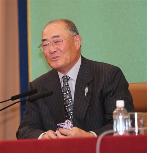 Thisforum contains material which may offend and may not be distributed, circulated, sold, hired, given,lent,shown,played or projected to a person under the age. 張本氏 記者クラブで会見、75年の巨人トレード秘話など披露 ...