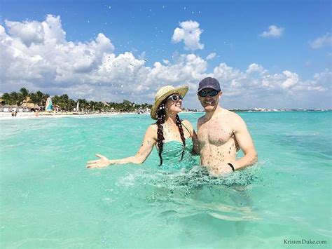 Cancun Couples Resort Capturing Joy With Kristen Duke