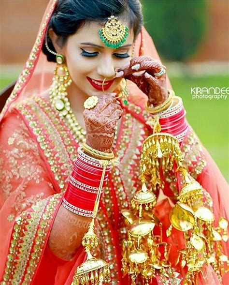 Indian Bride Photography Poses Indian Wedding Couple Photography