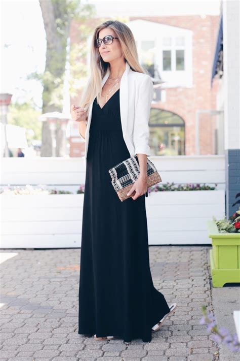Three Ways To Style A Maxi Dress New England Style Blog Maxi Outfits Black Maxi Dress