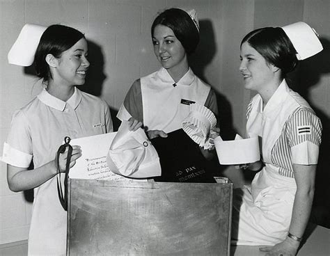 Nurses Usa 1960s Nurses Uniforms And Ladies Workwear Flickr