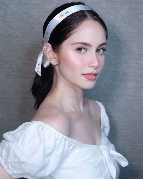 jessy mendiola on instagram “j adior 🌹” body figure philippine women filipina actress