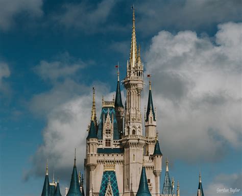 Aesthetic Tumblr Disney Castle Wallpaper Largest Wallpaper Portal
