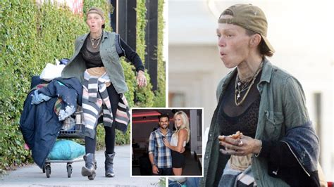 Former Model Lori Willison Now A Homeless Drug Addict Rummaging In