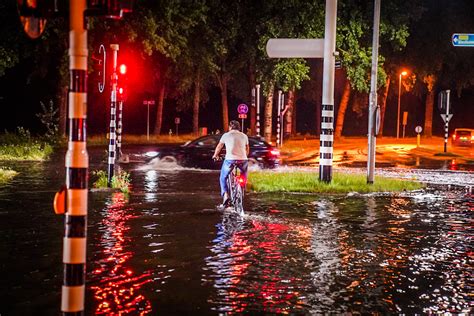 Bekijk het weer, buien radar, de satelliet, wind, weercijfers en weerwidgets voor eindhoven. Brabant hield het (opnieuw) niet droog: het noodweer in ...