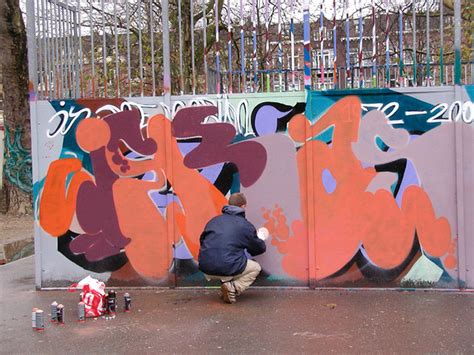 Flickriver Photoset Graffiti Artist In Action By Wojofoto