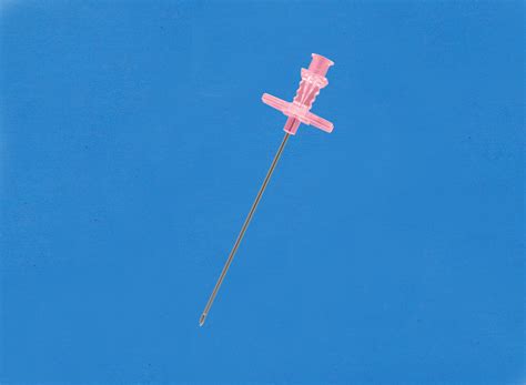Disposable Needles 18g Ultra Thin Wall 7cm Large Hub With Wings
