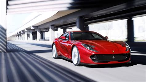 Les Premières Voitures 100 électriques De Ferrari Seraient Des Suv