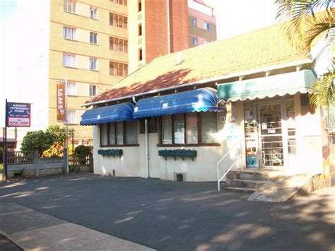 4ziyaretçi tarafından animal medical hospital at glenwood'de çekilen bütün fotoğrafları gör. Glenwood Veterinary Clinic - Durban. Projects, photos ...