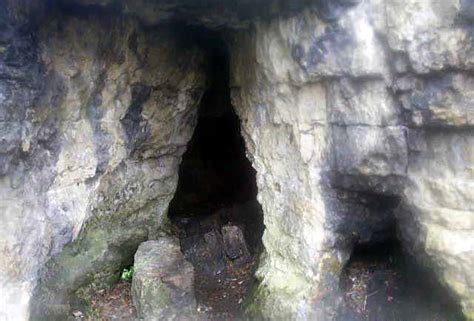 Dead Mans Cave Cave Rock Shelter The Modern