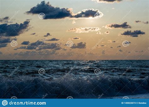 Amazing Sea Sunset The Sun Waves Clouds Stock Image Image Of Coast