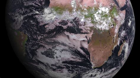 MSG-4, Europe's latest weather satellite, delivers first image | EUMETSAT Website