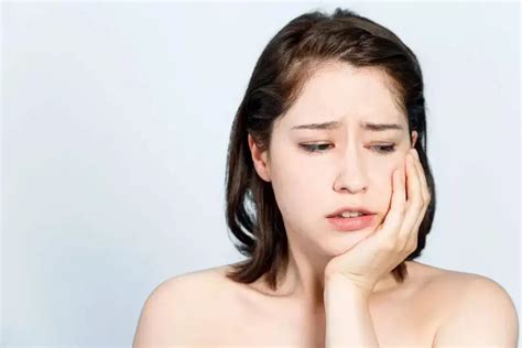 5 Symptoms Of Mouth Ulcers See A Doctor Panda Oral