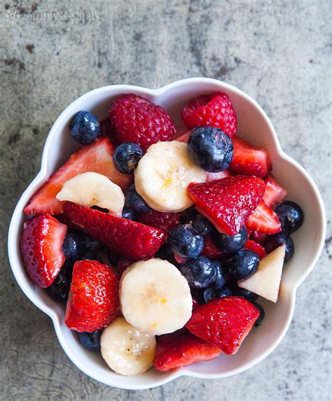 Berries And Banana Fruit Salad Recipe Recipe