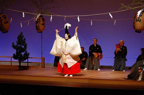 Noh Japans Oldest Traditional Theater Kcp International
