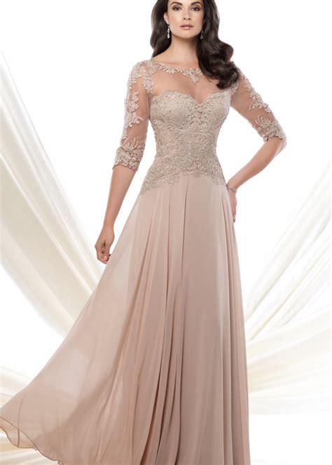 This bridesmaid dress color is one of the most versatile hues, since it matches practically any outfit your bridesmaids in complementary pastel colors, like neutral champagne and pale pink, to achieve a romantic look. A-line Scoop Neckline Floor Length Champagne Lace Chiffon ...
