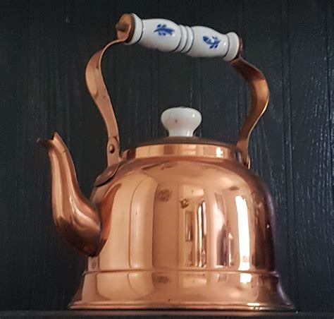 Vintage 9 Cup Capacity Copper Tea Kettle With Porcelain Delft Blue